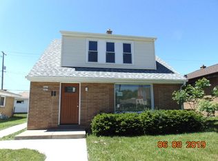6425 W Leon Ter, Milwaukee, WI 53218