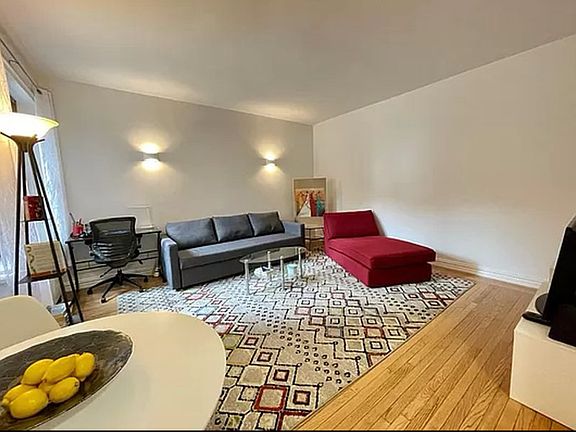 4th image of 30-06 29th St #2-M