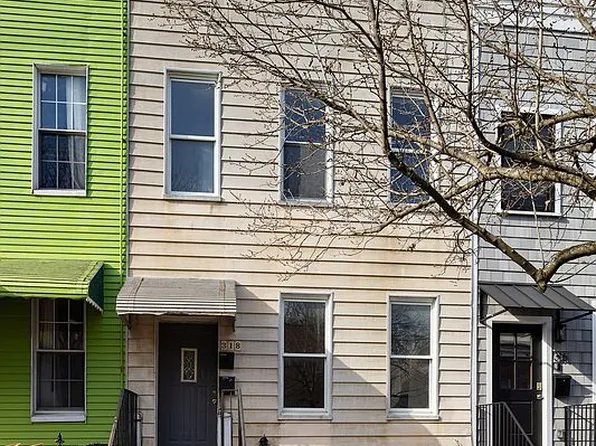 318 21st St, Brooklyn, NY 11215