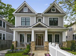 2513 11th St N, Arlington, VA 22201