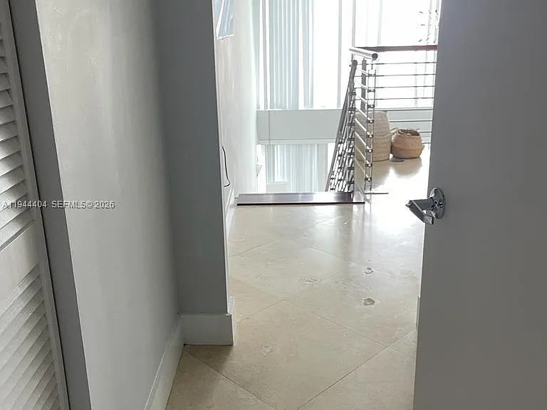 41 SE 5th St #1215 — Photo 5
