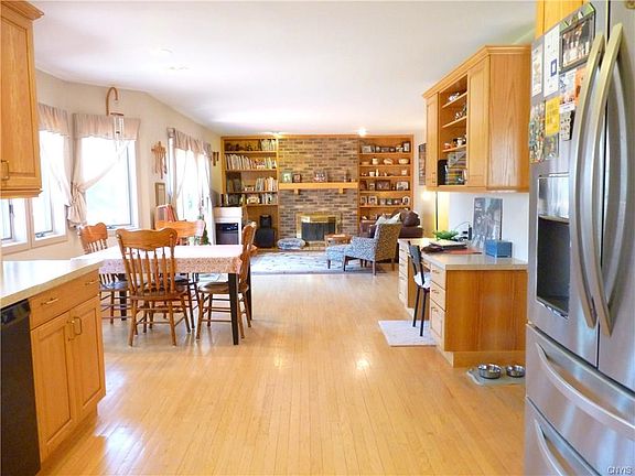 5th image of 4415 Swissvale Dr