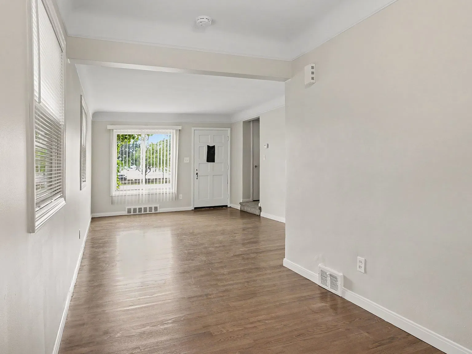 2 bed, 912 sqft, $1,450 — Photo 4