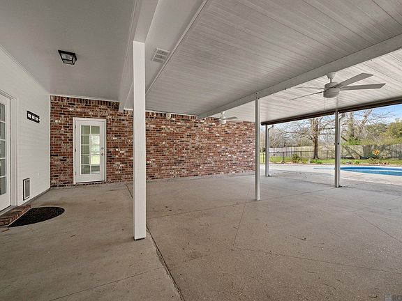 4th image of 22735 Plainsland Dr