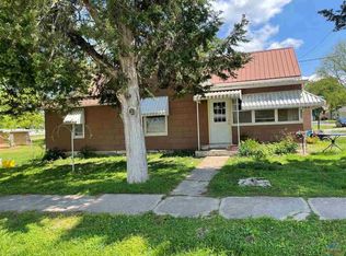 505 S Spring St #A, Cole Camp, MO 65325