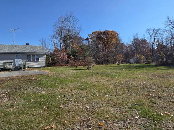 23 Perkins Road, Burnham, ME 04922
