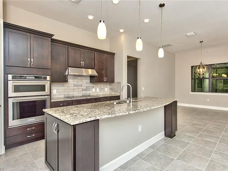 14223 Wild Timber Ct — Photo 11