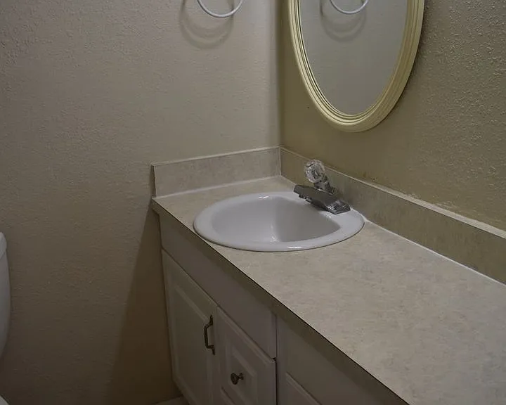 3134 Edgewood Dr NE — Photo 19