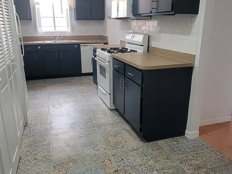 1527 Johanna Dr #C — Photo 19