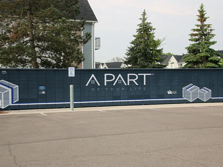 Southport Apartments — Photo 10