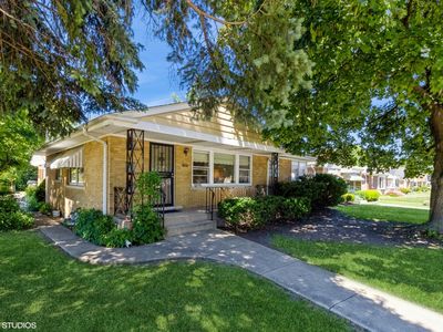 6978 W Keeney St, Niles, IL, 60714
