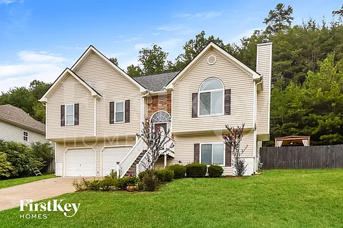 1064 Whispering Woods Dr Photo 1