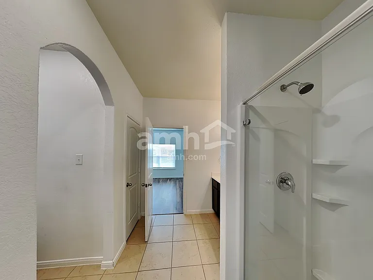 12250 Commander Dr — Photo 11