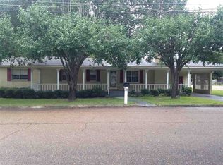 227 SE 8th Ave, Magee, MS 39111