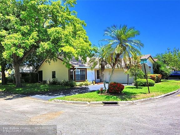 5th image of 9591 Shadow Wood Ln