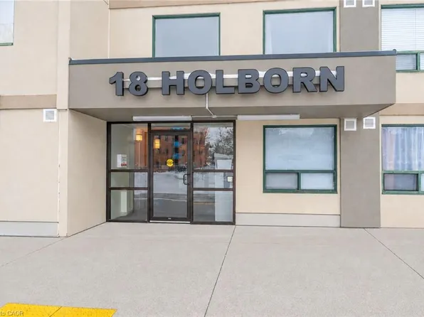 18 Holborn Ct #211, Kitchener, ON N2A 4A1