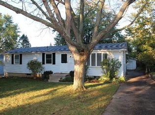 3340 La Salle Dr, Ann Arbor, MI 48108