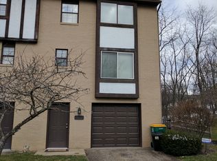 5079 Empire Dr, Bridgeville, PA