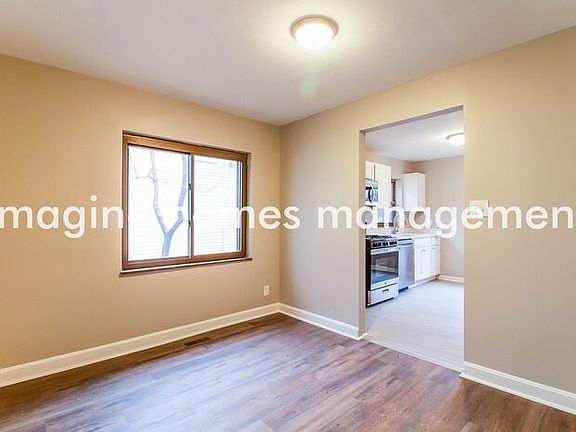 3rd image of 1407 Beacon St