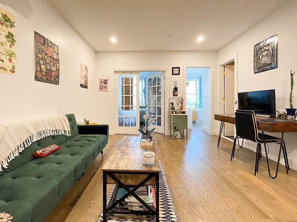 1st image of 824 Saint Johns Pl APT 2B