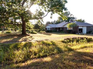 4832 Stagecoach Rd, Ozark, AR 72949