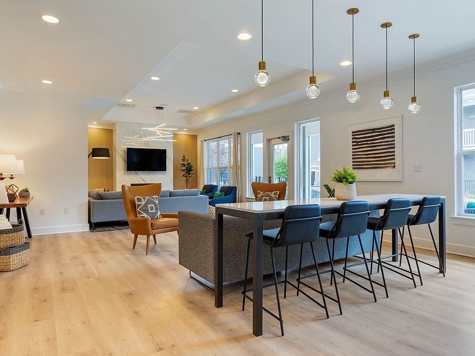 Clubhouse with Resident Lounge