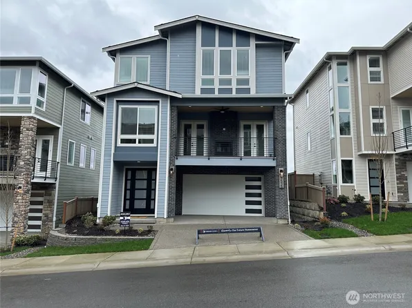 7535 S 130th Place, Seattle, WA 98178
