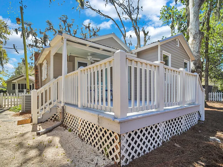 3228 Bannon Dr — Photo 57