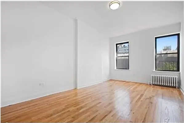 Rented by Compass | media 7