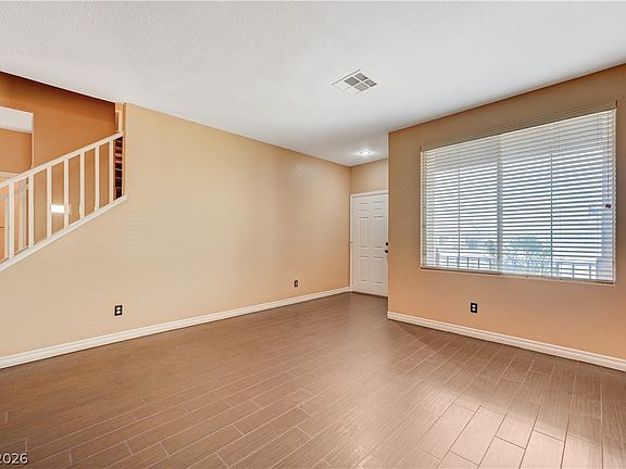 5th image of 1335 Penhill Ct