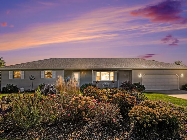 2811 S Collins Dr, La Porte, IN 46350