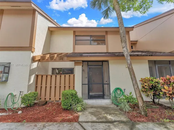 3065 NW 48th Ave, Coconut Creek, FL 33063