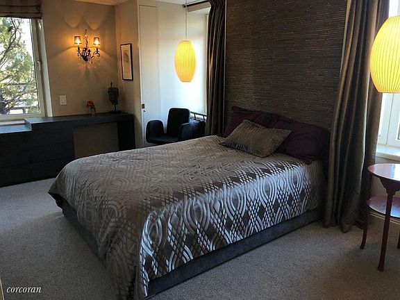 3rd image of 253-263 W 73rd St #14C