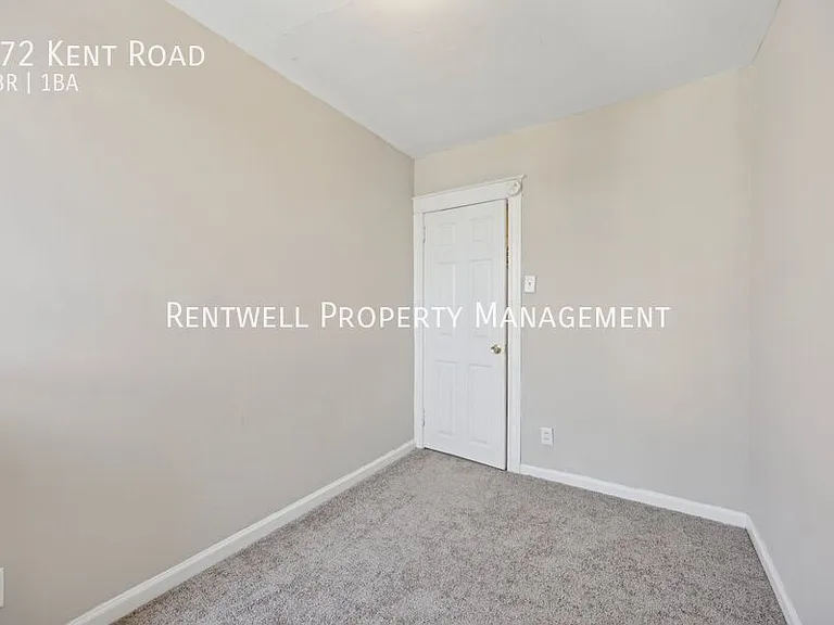 272 Kent Rd — Photo 18