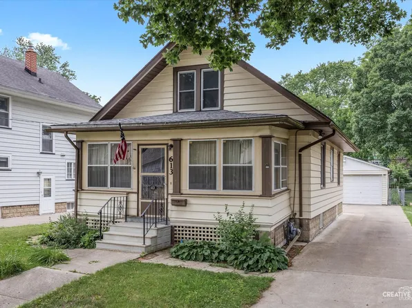 613 Jackson St, Aurora, IL 60505