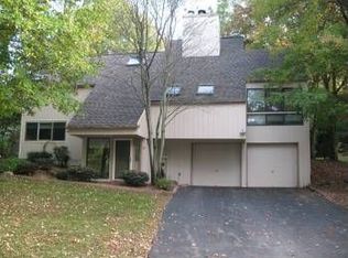 91 Mitchell Rd, Somers, NY 10589