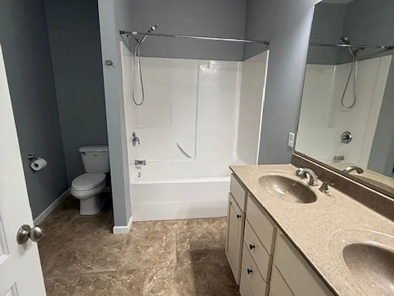 404 Dalhlia Dr — Photo 7