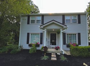 308 Sand Run Rd, Akron, OH 44313