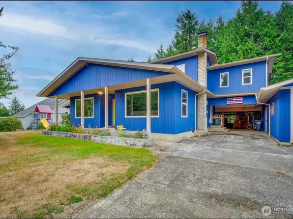 54 Pacific Lane, Pacific Beach, WA 98571