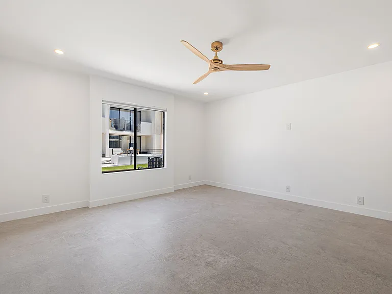 Tennis Court Apartments — Photo 16