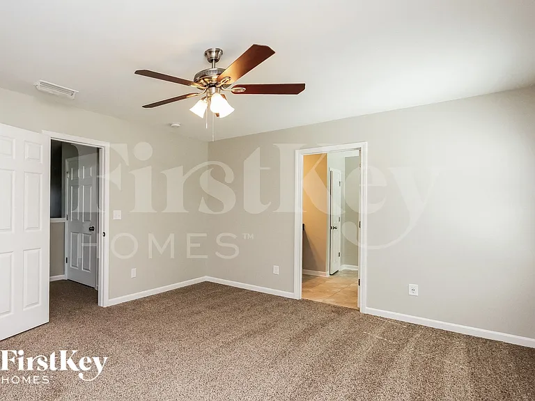 148 Jobe Dr — Photo 8