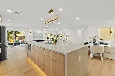 10276 Falcon Ave — Photo 1