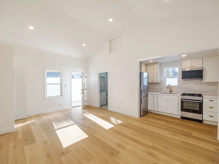 726 Lomita St #A — Photo 1