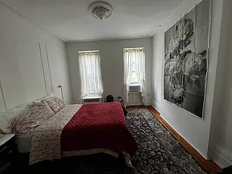 Rented by Salon Realty Corp