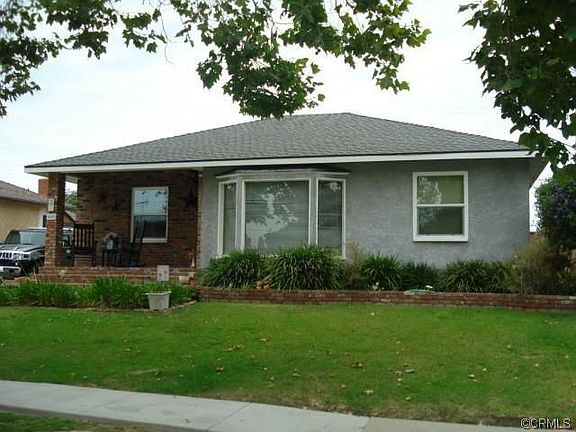2nd image of 4445 Conquista Ave