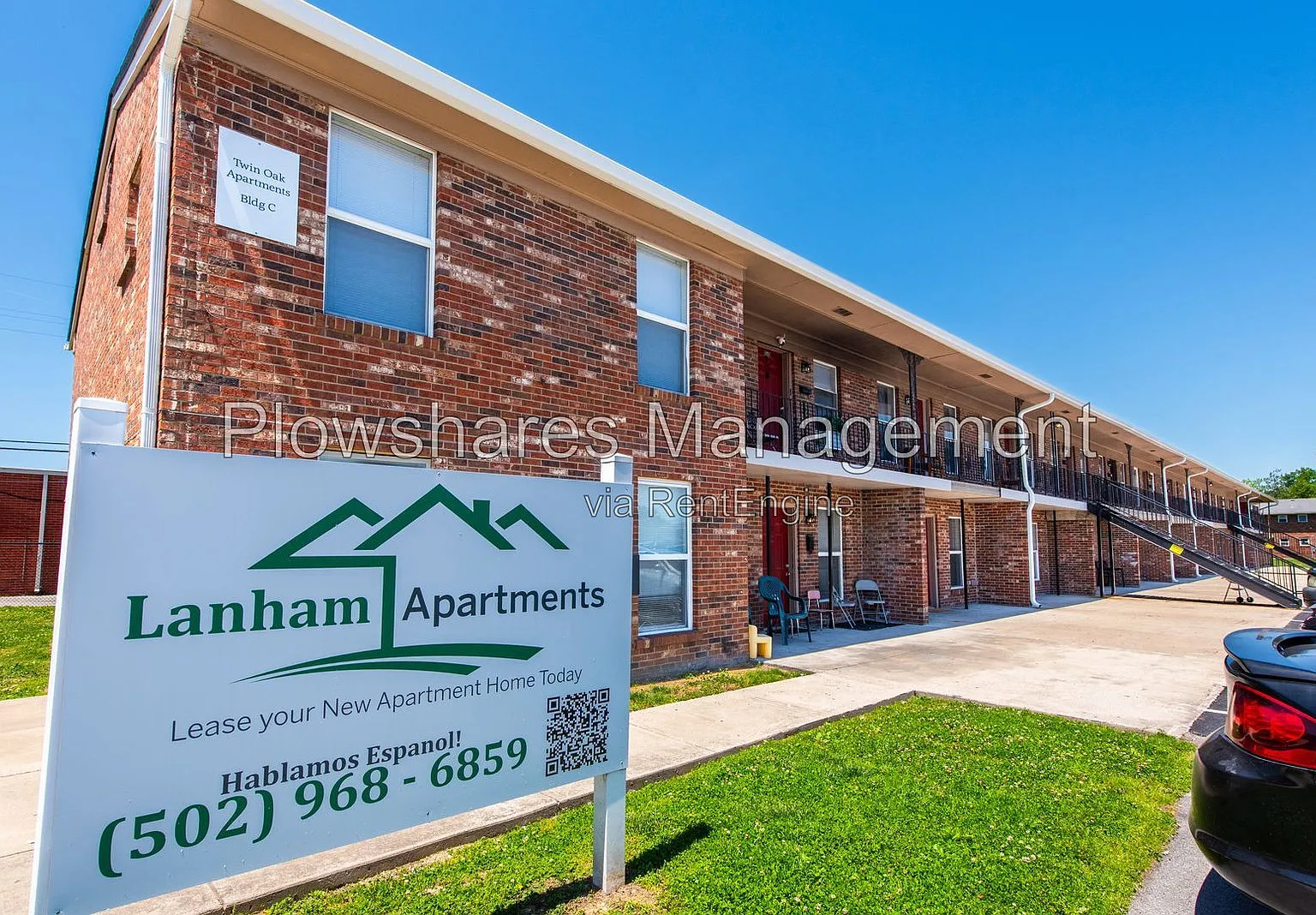 1 bed, 1.0 bath, 500 sqft, $899 — Photo 1