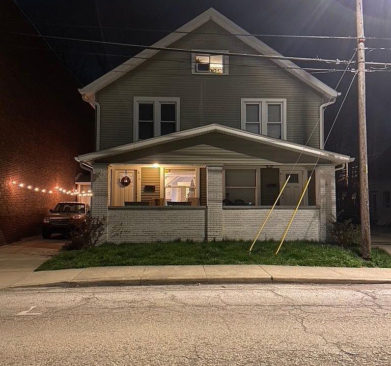Exterior - Front view of house