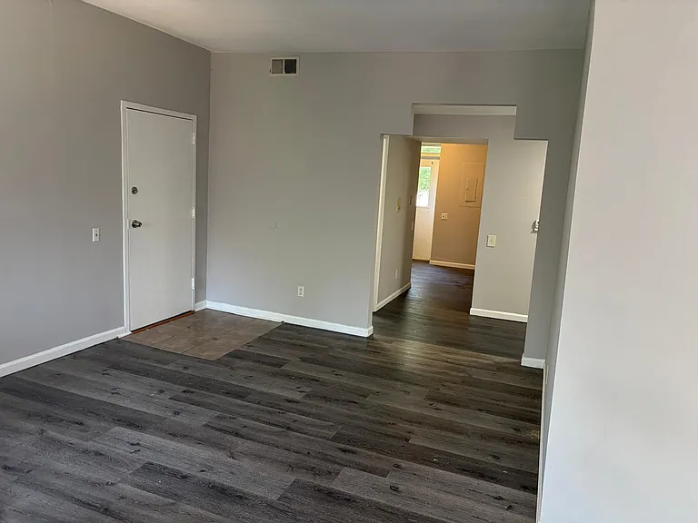 1650 S Spring Ave #3B — Photo 14