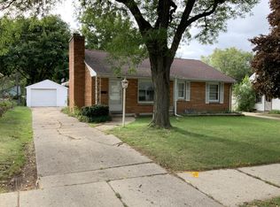4949 N 73rd St, Milwaukee, WI 53218
