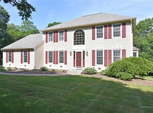 324 White Horn Dr, Kingston, RI 02881